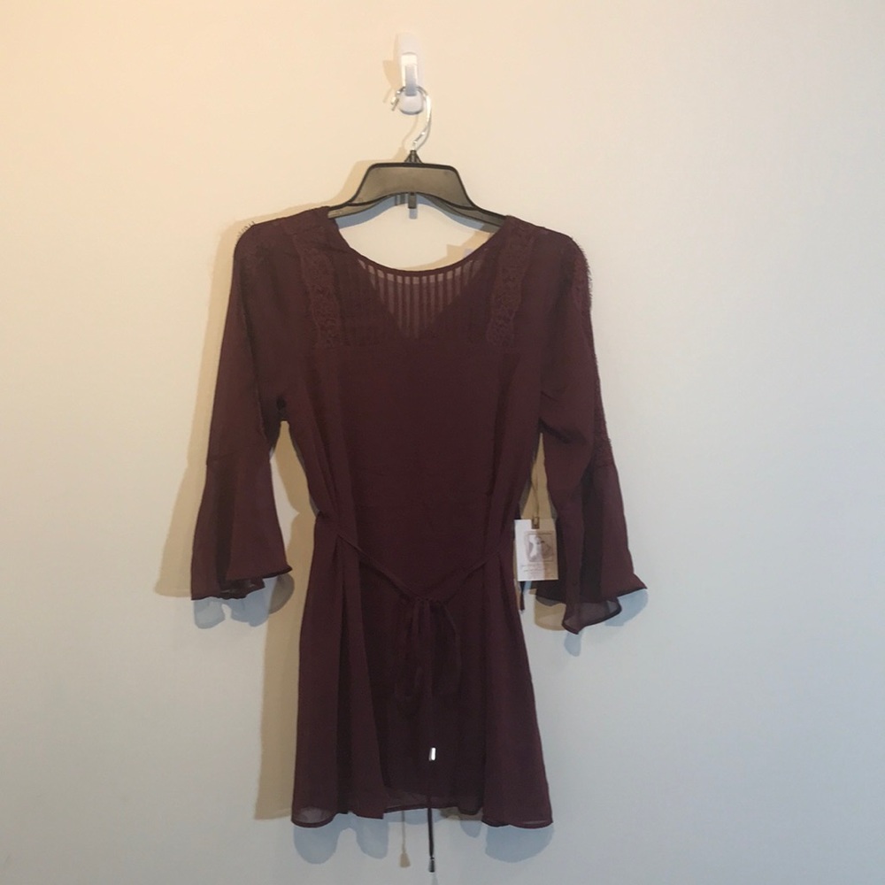 Jessica Simpson Lace Maroon Maternity Blouse